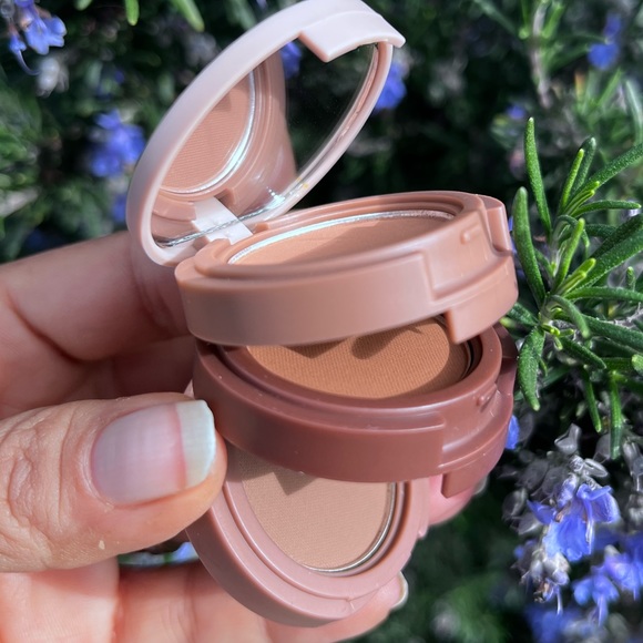 3 COLOR EYEBROW SHADOW - Picture 7 of 13